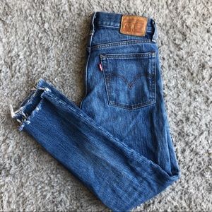 Levi’s Wedgie Fit Straight Leg Jeans
